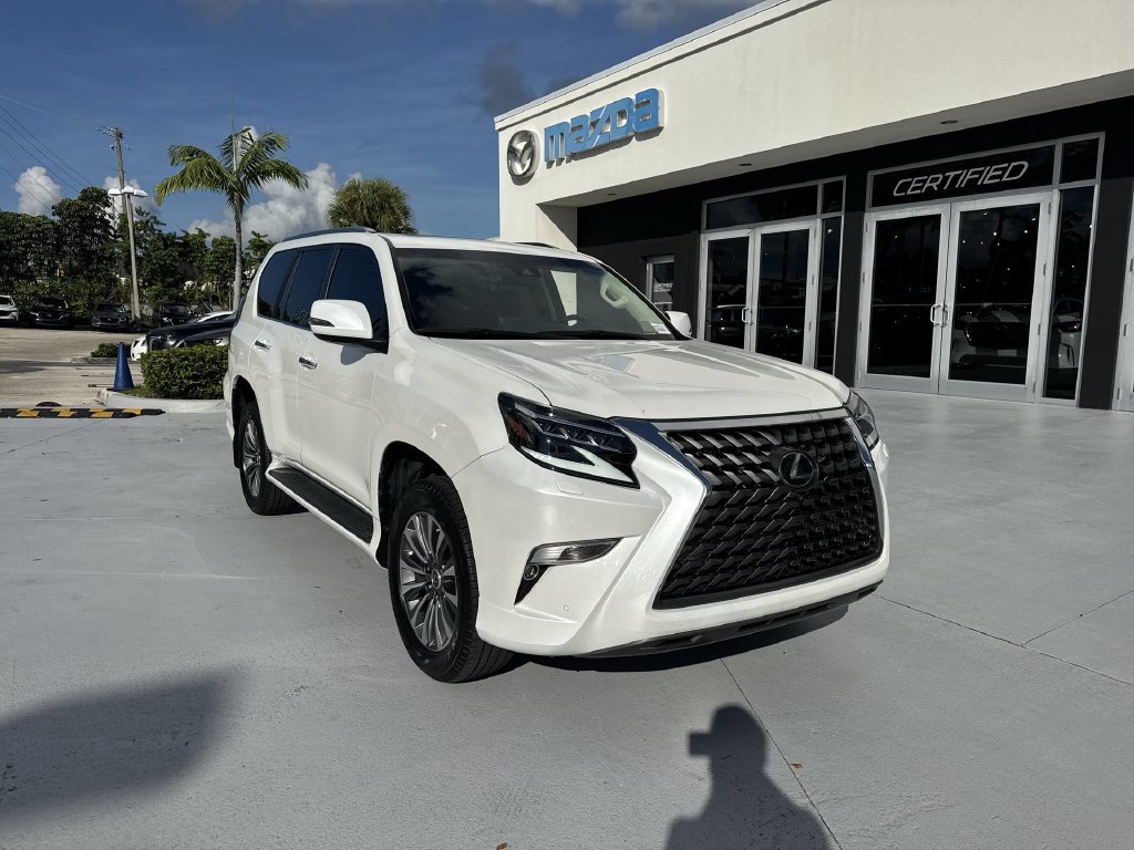 Used 2023 Lexus GX 460 Luxury w/ Accessory Package AWD/4WD image 7