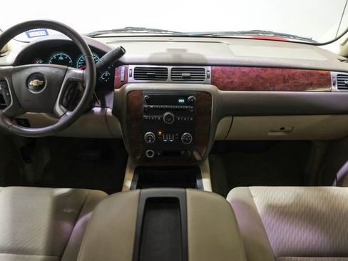 Used 2011 Chevrolet Avalanche LS RWD image 22