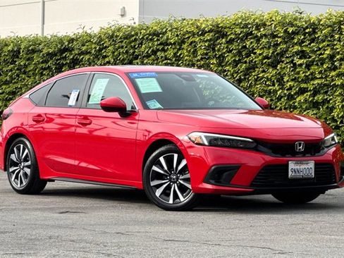 Certified 2024 Honda Civic EX-L image 2