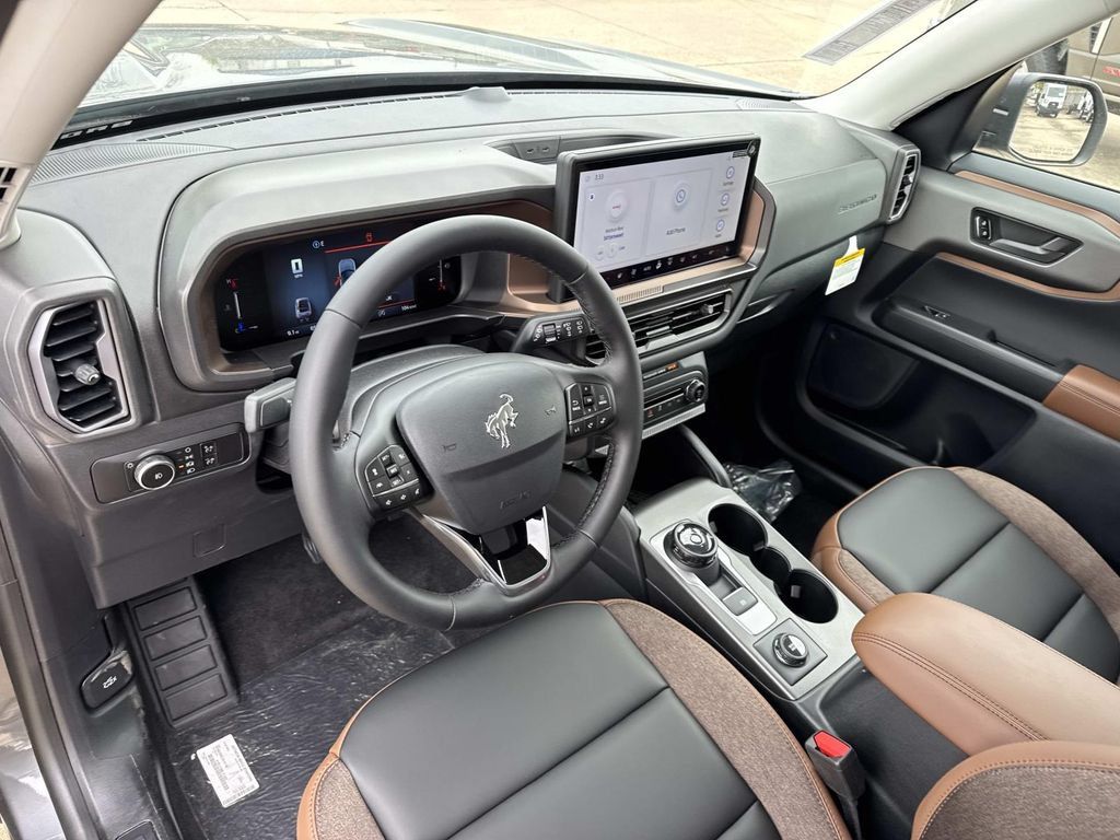 New 2026 Ford Bronco Sport Outer Banks AWD/4WD image 9