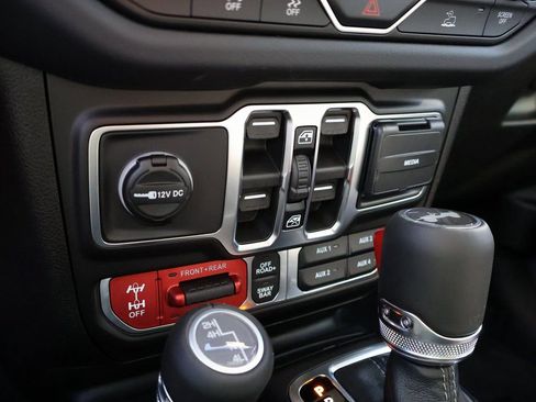 New 2026 Jeep Wrangler Unlimited Rubicon image 37