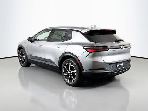 New 2026 Chevrolet Equinox EV LT image 5