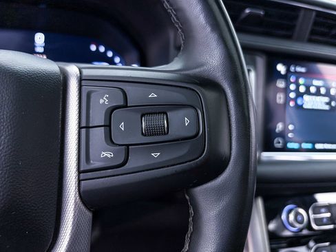 Used 2023 GMC Yukon XL Denali AWD/4WD image 33