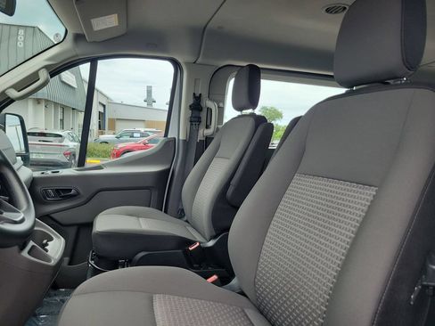 Used 2024 Ford Transit 350 XLT RWD image 25