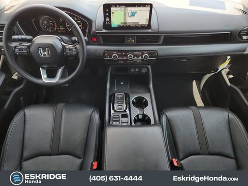 Used 2025 Honda Pilot Touring image 27