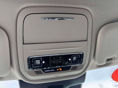 Used 2022 Lincoln Aviator AWD w/ Premium Package image 32