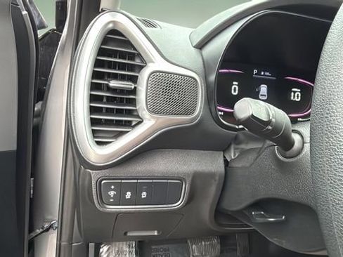 Used 2023 Kia Soul LX w/ Option Group 015 image 21