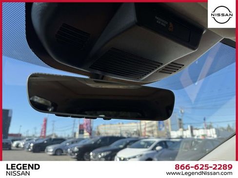 Used 2023 Nissan Rogue Platinum w/ Platinum Premium Package image 33