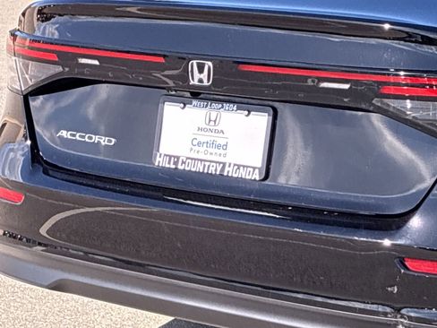 Certified 2025 Honda Accord SE image 13