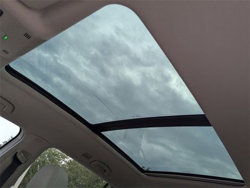 New 2026 Volkswagen Atlas SE image 23