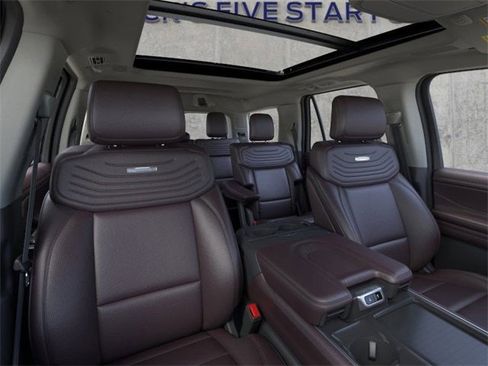 New 2025 Ford Expedition Platinum w/ Platinum Ultimate Package image 10
