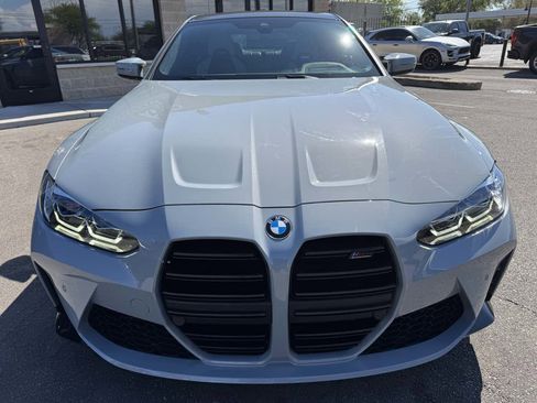 Used 2022 BMW M4 Competition w/ Executive Package RWD image 3