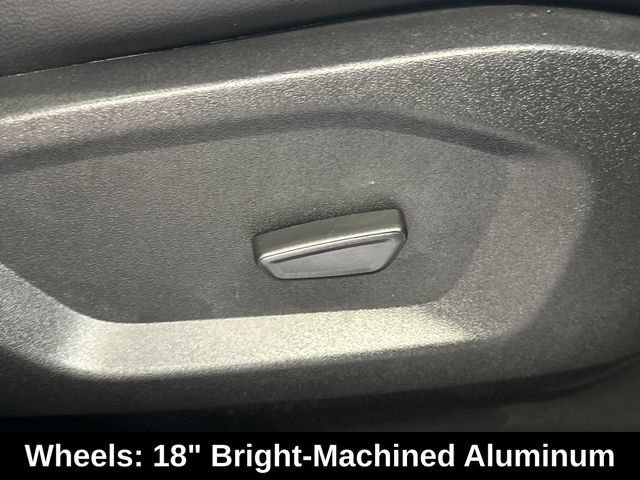 Used 2024 Ford Edge SEL w/ Convenience Package AWD/4WD image 25
