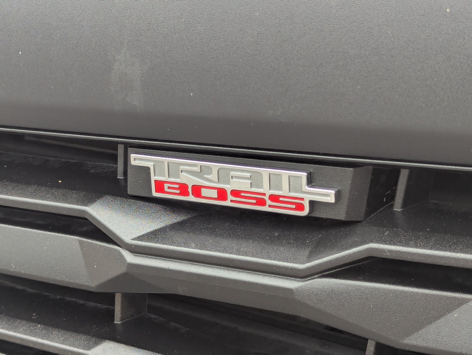 Used 2023 Chevrolet Colorado Trail Boss w/ Technology Package AWD/4WD image 15