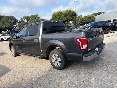Used 2015 Ford F150 XLT RWD image 3