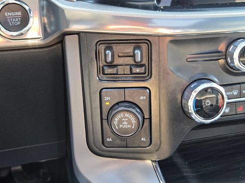 Used 2024 Ford F150 Lariat w/ FX4 Off-Road Package AWD/4WD image 31