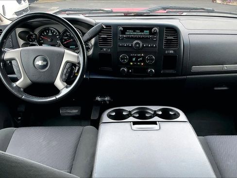 Used 2010 Chevrolet Silverado 1500 LT w/ Power Pack Plus image 18