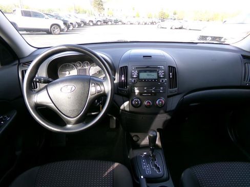 Used 2012 Hyundai Elantra GLS image 22