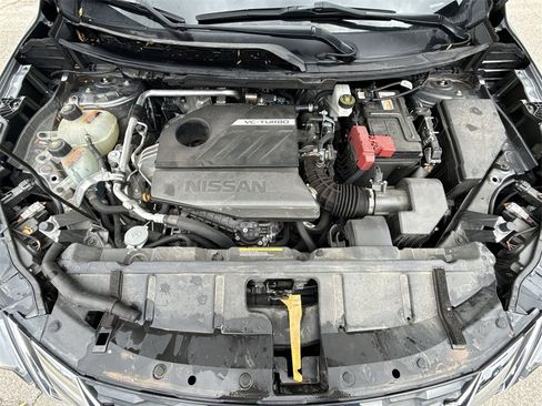 Used 2023 Nissan Rogue SV image 17