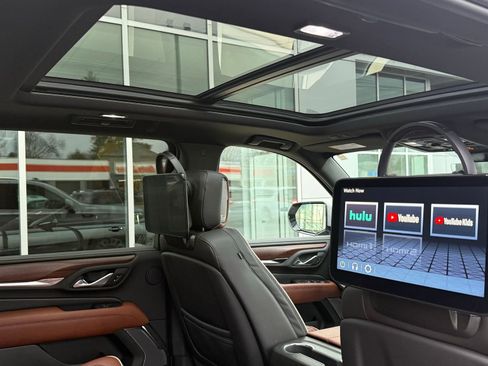 Used 2024 GMC Yukon XL Denali Ultimate image 29