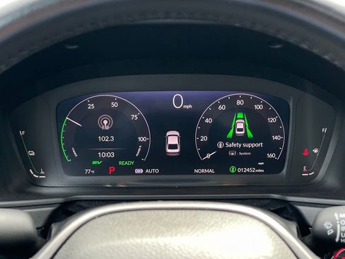 Used 2025 Honda Accord Sport image 13
