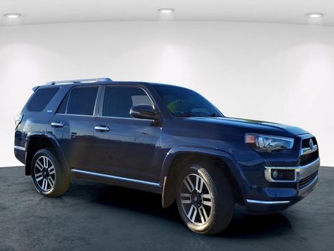Used 2019 Toyota 4Runner Limited w/ Wilderness Package AWD/4WD image 3