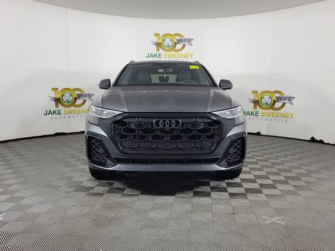 Used 2025 Audi Q8 Premium Plus w/ Premium Plus Package image 2