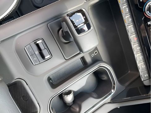 Used 2025 GMC Sierra 1500 AT4X image 39