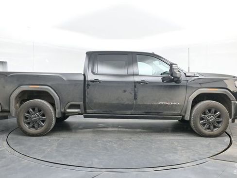 Used 2025 GMC Sierra 2500 AT4 w/ AT4 Premium Plus Package image 15