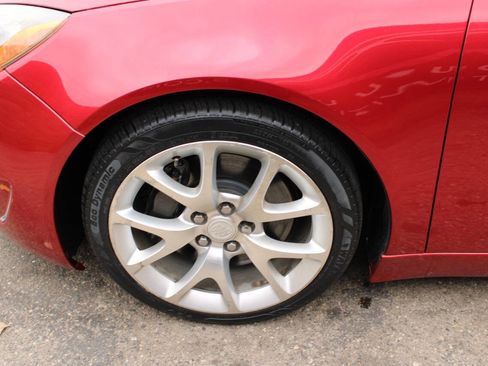 Used 2012 Buick Regal GS image 39
