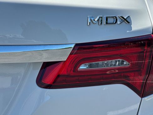 Used 2020 Acura MDX FWD image 37
