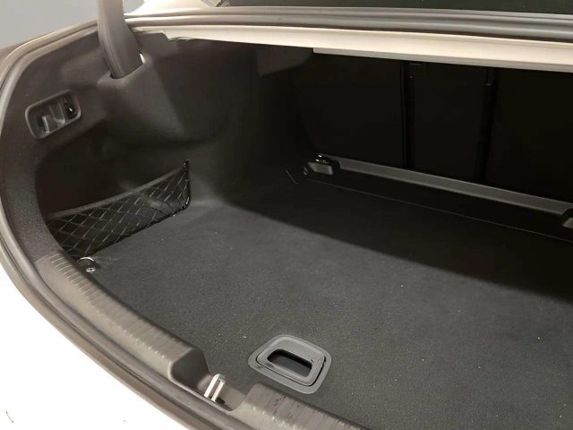 Used 2025 Mercedes-Benz C 300 Sedan image 81