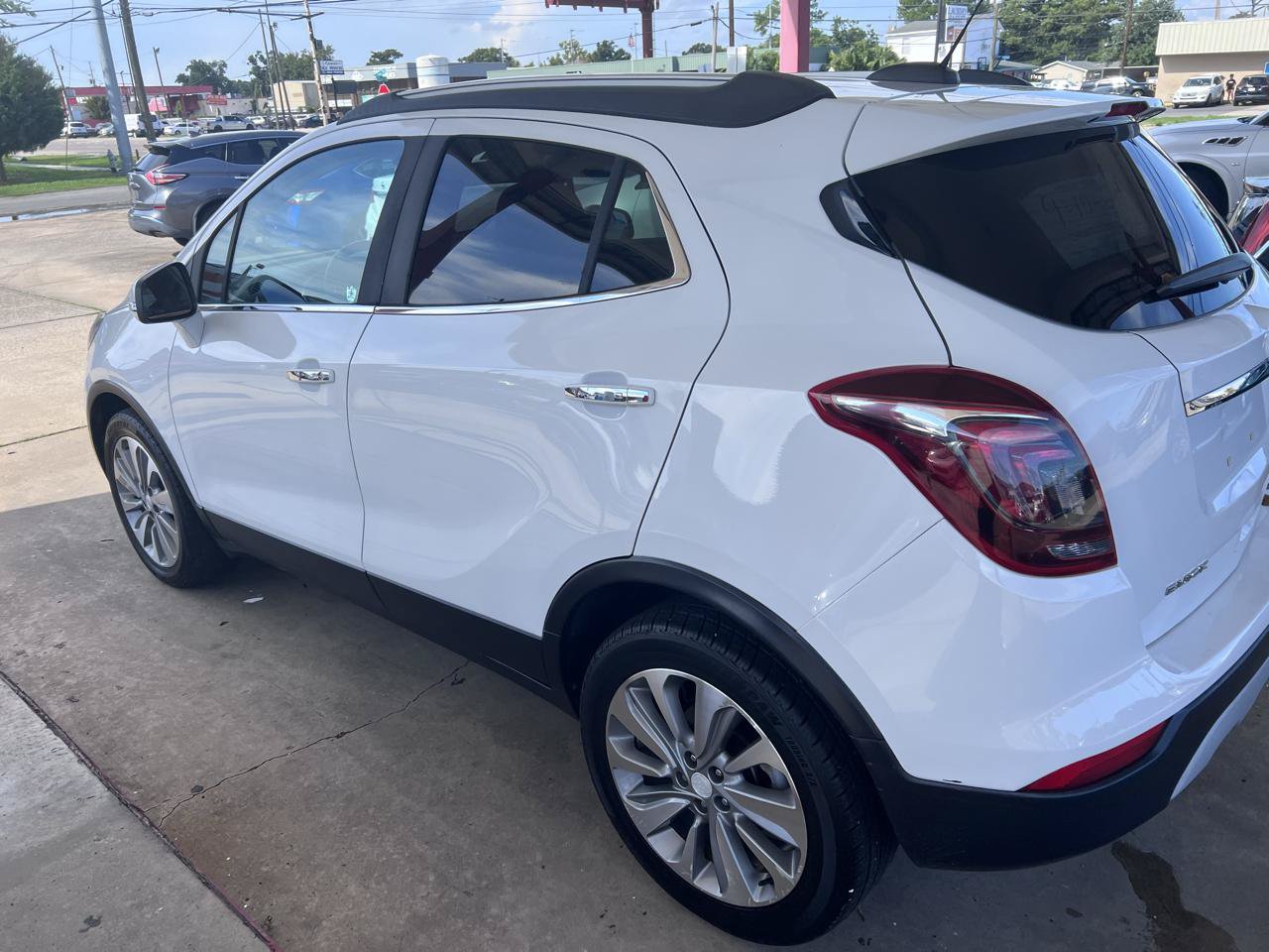 Used 2018 Buick Encore Preferred FWD image 6