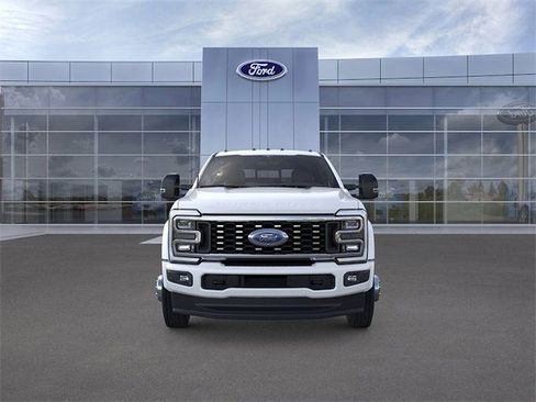 New 2026 Ford F450 Platinum w/ FX4 Off-Road Package image 6
