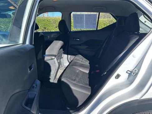 Used 2024 Nissan Kicks SV image 14