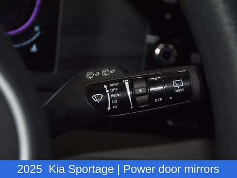 Used 2025 Kia Sportage LX image 13