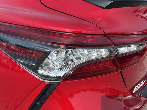 Used 2022 Toyota Camry XSE w/ Cold Weather Package FWD image 28