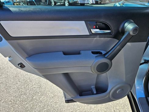 Used 2010 Honda CR-V LX image 13