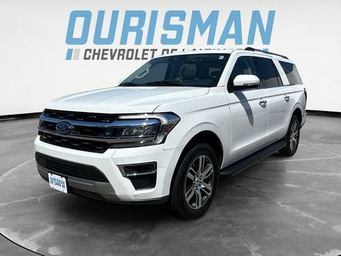 Used 2024 Ford Expedition Max Limited AWD/4WD image 2