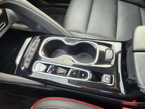 Used 2023 Buick Envision Essence w/ Sport Touring Package image 11