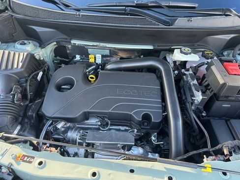 New 2026 Chevrolet Equinox LT image 34