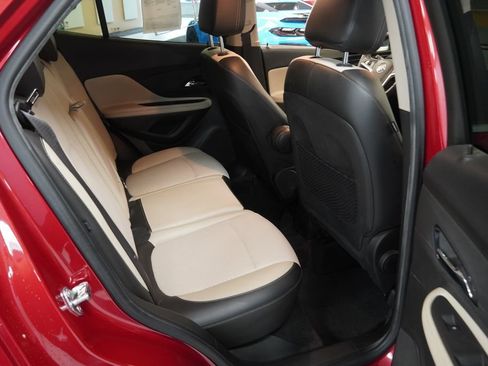 Used 2018 Buick Encore Preferred AWD/4WD image 19