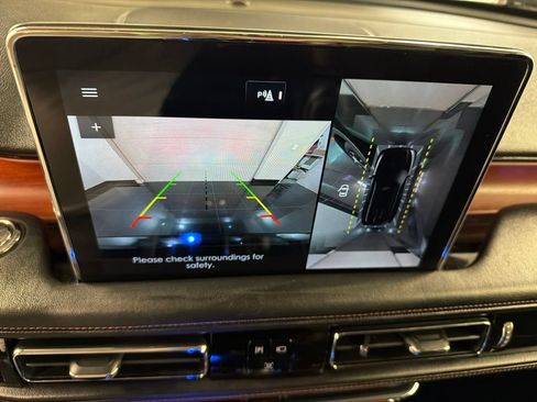 Used 2020 Lincoln Aviator Reserve w/ Equipment Group 202A AWD/4WD image 12