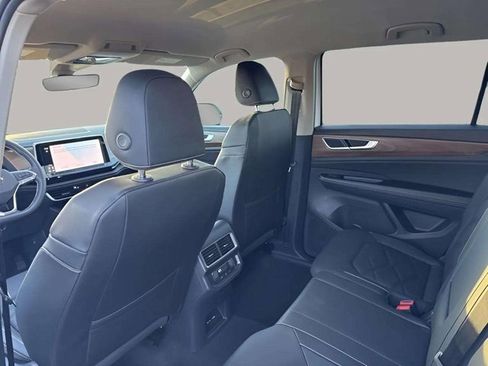 New 2026 Volkswagen Atlas SE image 5