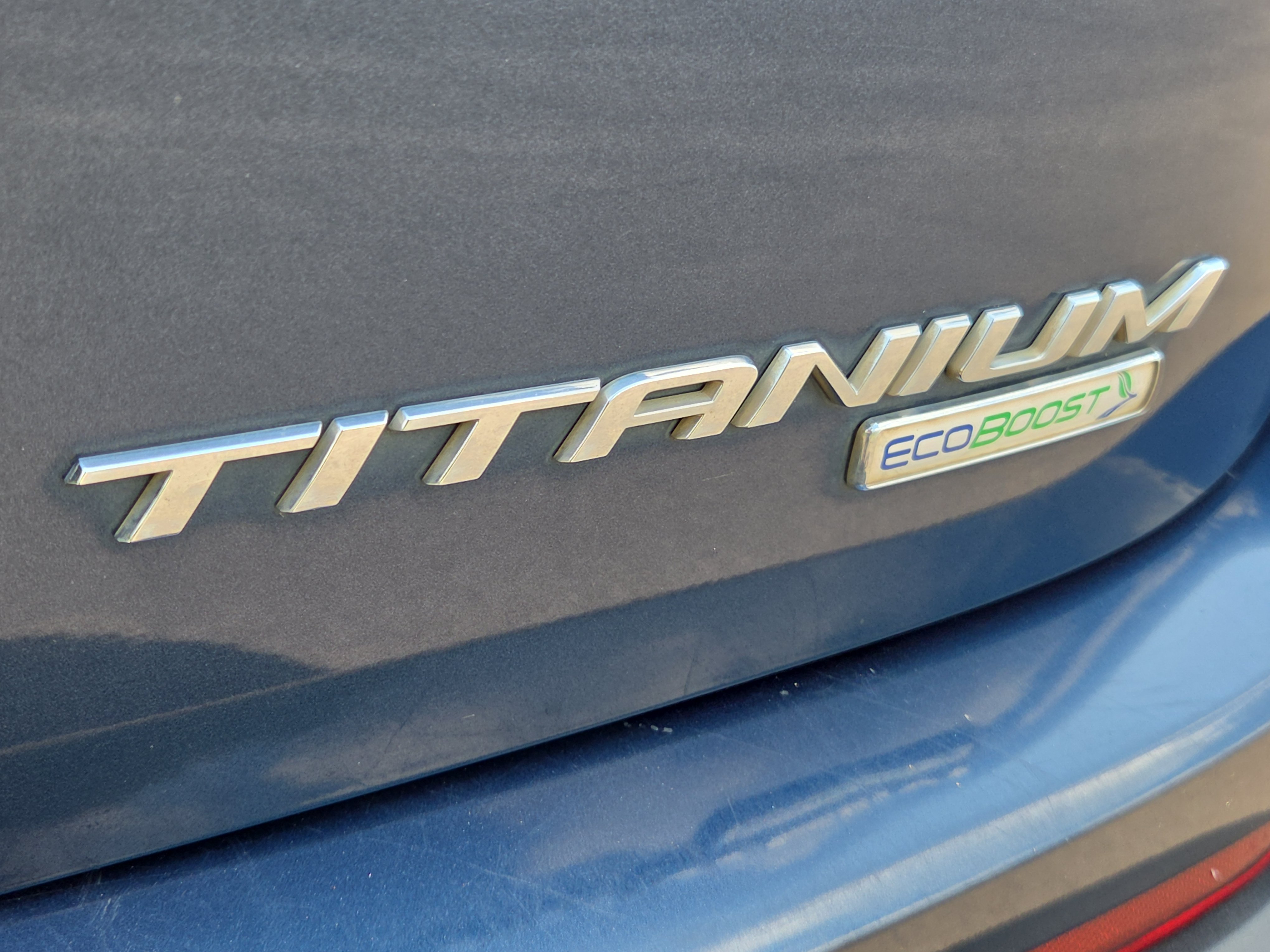 Used 2017 Ford Edge Titanium w/ Equipment Group 301A FWD image 34