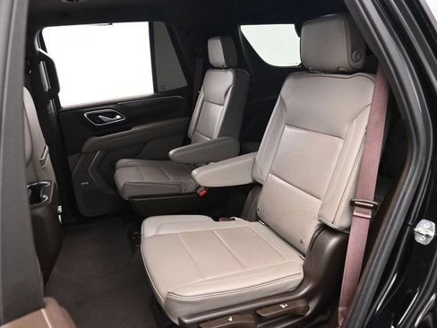 Used 2021 GMC Yukon SLT RWD image 15