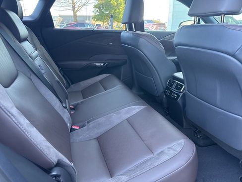 Used 2024 Lexus RX 350 AWD w/ Convenience Package image 10