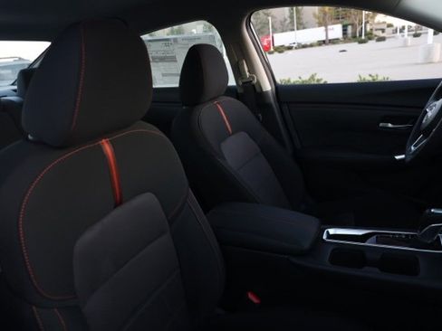 New 2025 Nissan Sentra SR image 20