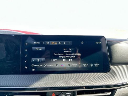 Certified 2025 Nissan Kicks SR image 28