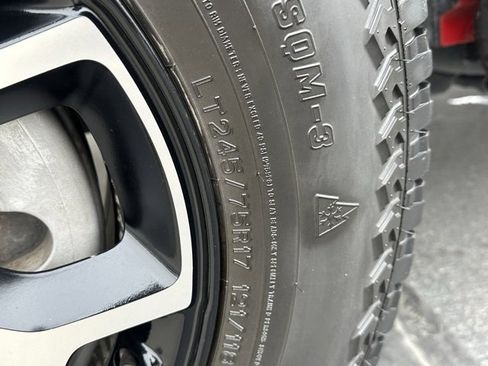 Used 2018 Jeep Wrangler Unlimited Sport S image 38